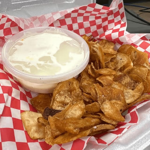 Pub Chips and Dip.